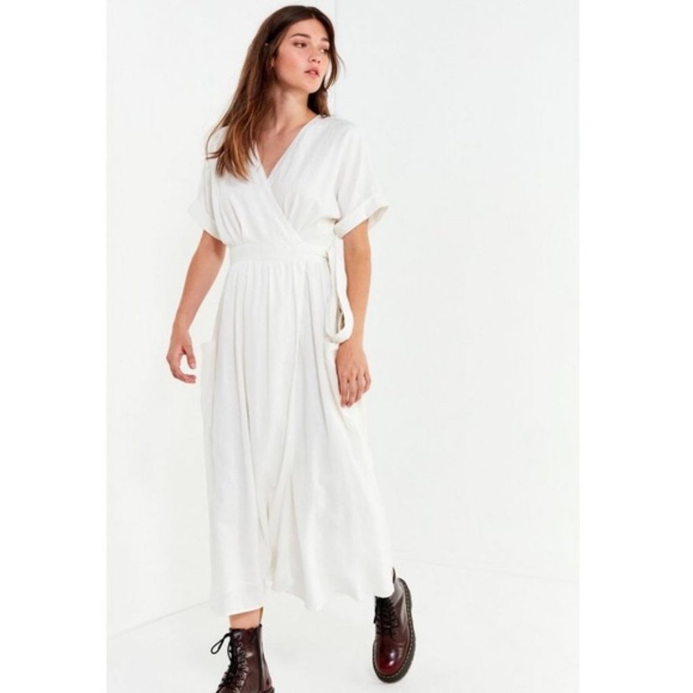 Urban Outfitters Gabrielle Wrap Dress - White Sz S